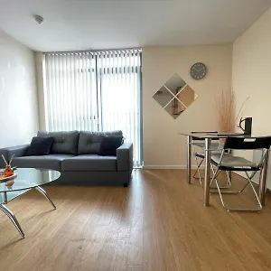 1 Bed Modern With Free Parking, Centre Apartment Sheffield